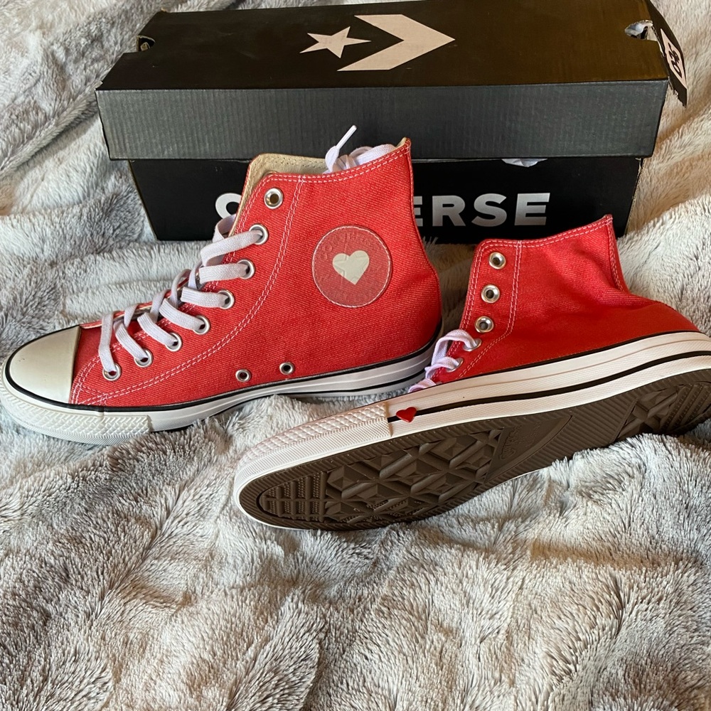 Converse Hightops